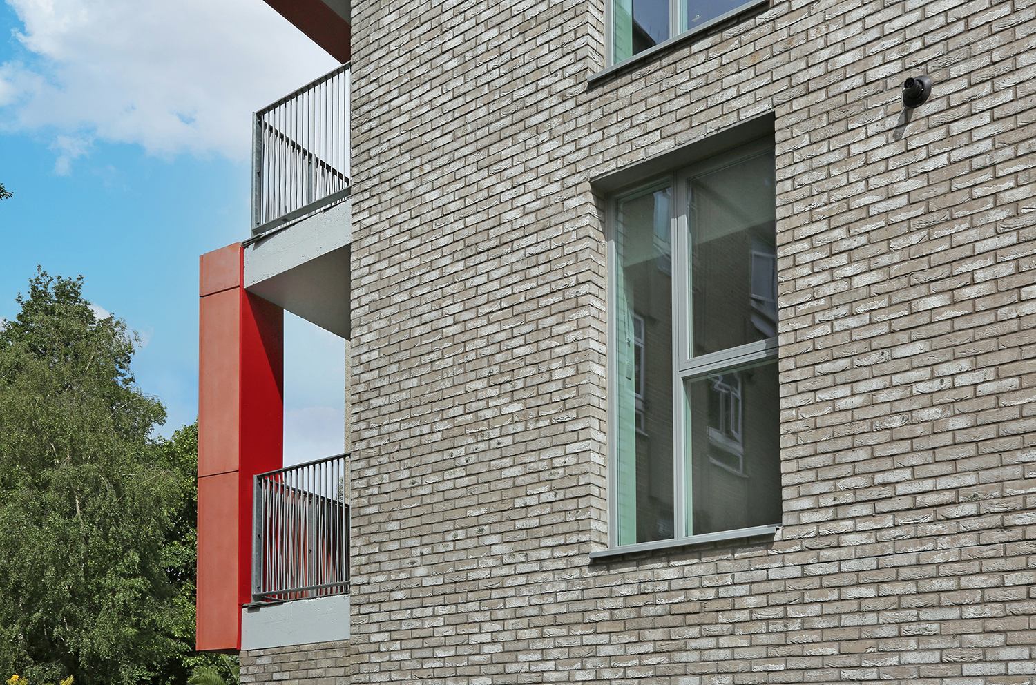 Bell Phillips Architects choose Vandersanden bricks for colour, texture and contrast at Orwell House